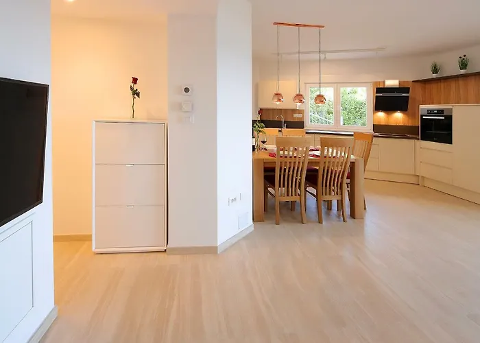 Magnolia Опатия