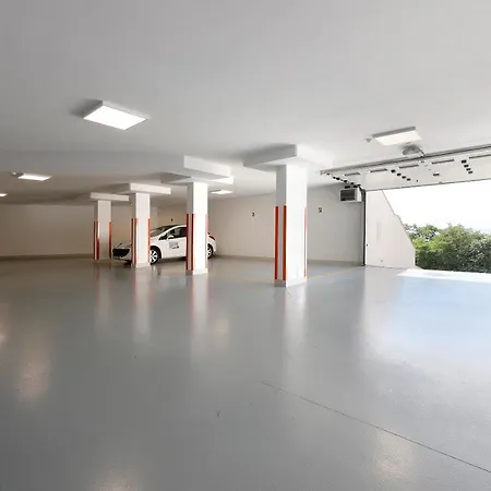 Magnolia Apartment